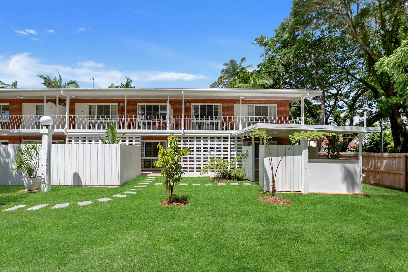 Tropicana Boutique Apartment